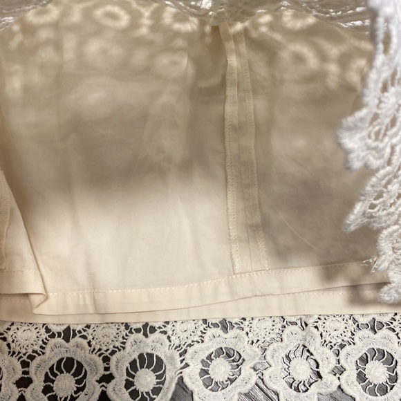 JOE FRESH Cream Crochet Mini Skirt, Size 6 - Picture 7 of 8